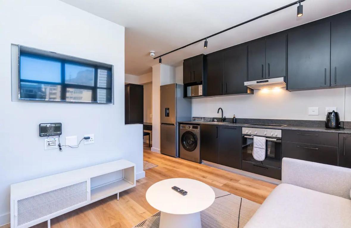 Apartment In The